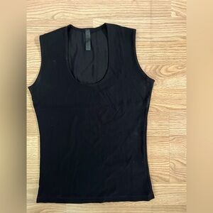 Black Sleeveless Women's Top